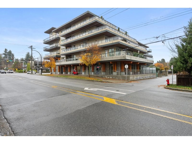 #214 14022 NORTH BLUFF Road, White Rock, British Columbia, V4B3C3, White Rock, British Columbia — photo 1 of 5