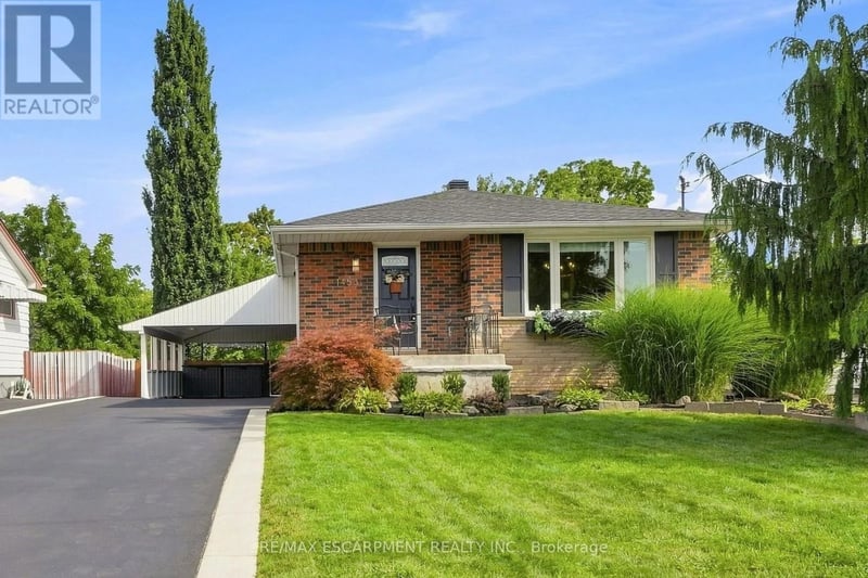 1453 Mountain Grove Avenue, Burlington (Mountainside), Ontario, L7P2H4, Burlington (Mountainside), Ontario — photo 1 of 5