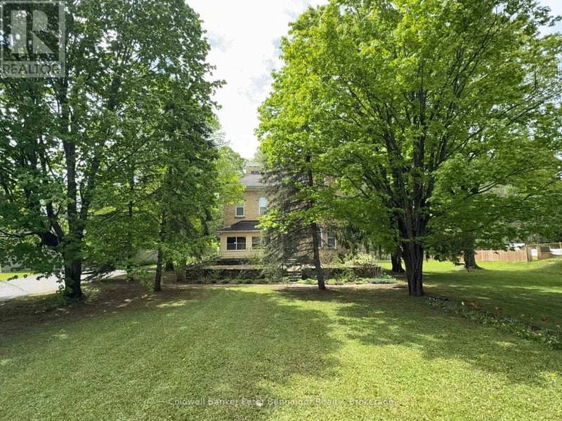 538 Queen Street North, Arran-Elderslie, Ontario, N0G2N0, Arran-Elderslie, Ontario — photo 1 of 5