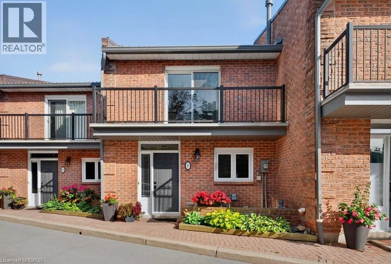 #8 2136 OLD LAKESHORE Road, Burlington, Ontario, L7R1A3, Burlington, Ontario — photo 1 of 5