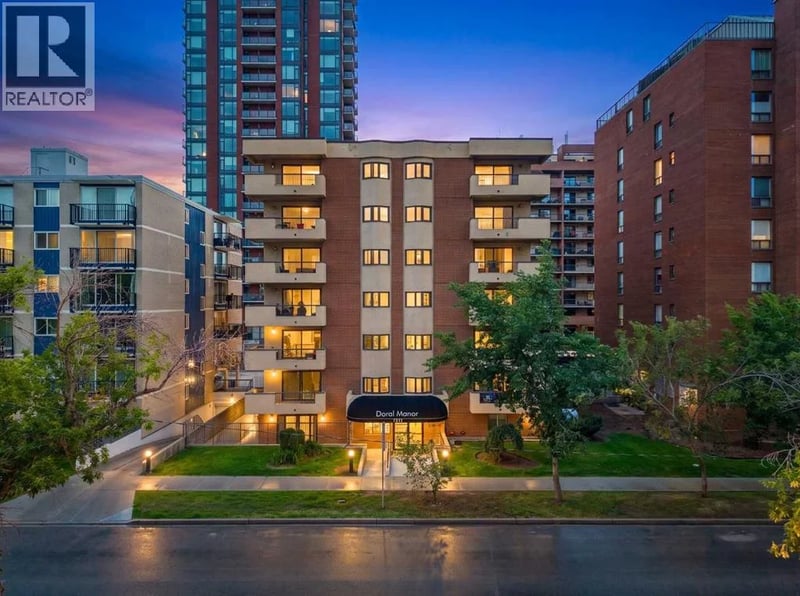 1311 15 Avenue Southwest, Calgary, Alberta, T3C0X8, Calgary, Alberta — photo 1 of 5