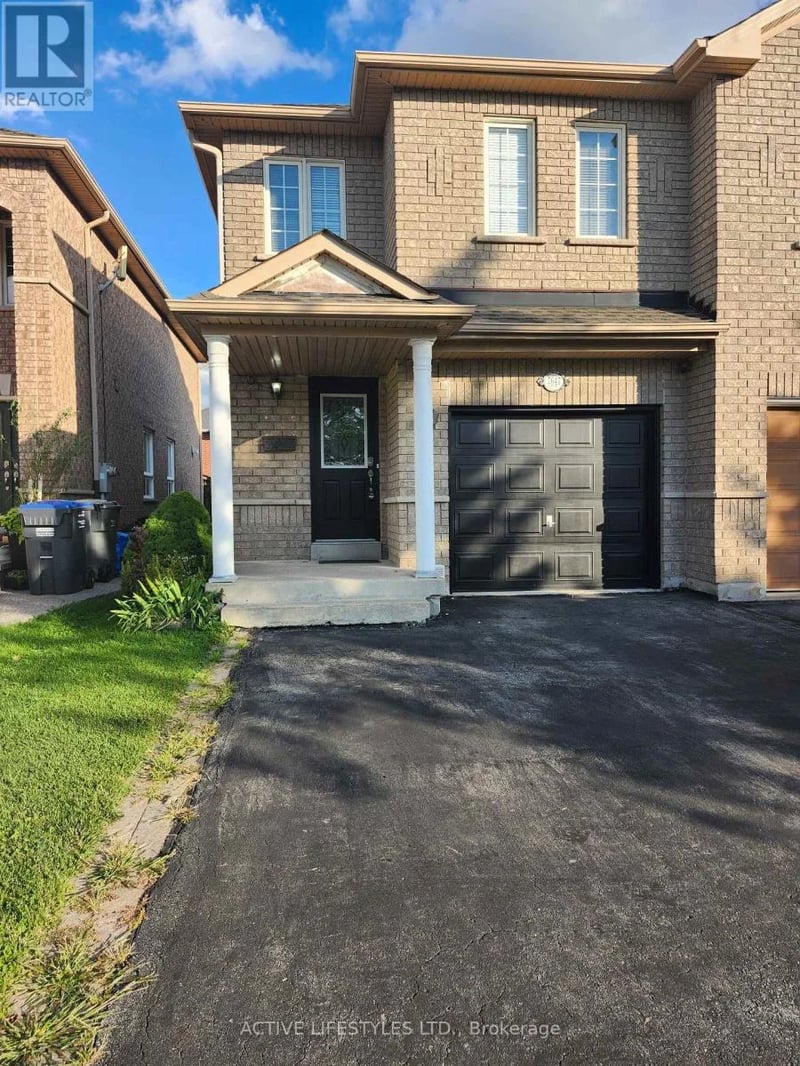 7647 Doverwood Drive, Mississauga (Meadowvale), Ontario, L5N8J2, Mississauga (Meadowvale), Ontario — photo 1 of 5