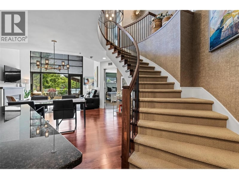 #205 600 Sarsons Road, Kelowna, British Columbia, V1W5H5, Kelowna, British Columbia — photo 1 of 5
