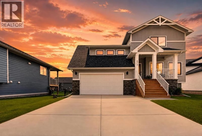 673 Anderson Close Northwest, Diamond Valley, Alberta, T0L2A0, Diamond Valley, Alberta — photo 1 of 5
