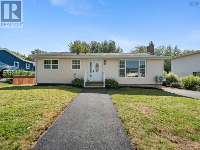 60 Wilmot Street, Lower Sackville, Nova Scotia, B4C2A8, Lower Sackville, Nova Scotia — photo 1 of 5