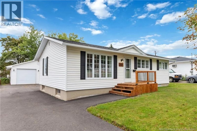 228 Westminster, Riverview, New Brunswick, E1B2R3, Riverview, New Brunswick — photo 1 of 5