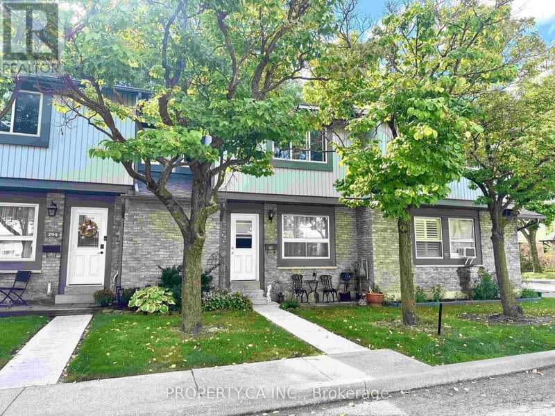 296 Wilson Drive, Milton (DP Dorset Park), Ontario, L9T3K2, Milton (DP Dorset Park), Ontario — photo 1 of 5