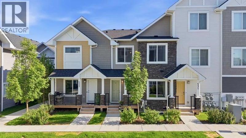535 Canals Crossing Southwest, Airdrie, Alberta, T4B4L3, Airdrie, Alberta — photo 1 of 5