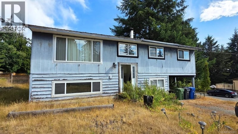 614 Seventh Street, Nanaimo, British Columbia, V9R1G2, Nanaimo, British Columbia — photo 1 of 5