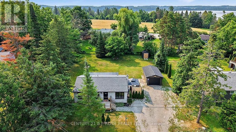 25 Glengrove Avenue, Oro-Medonte (Prices Corners), Ontario, L3V0J9, Oro-Medonte (Prices Corners), Ontario — photo 1 of 5