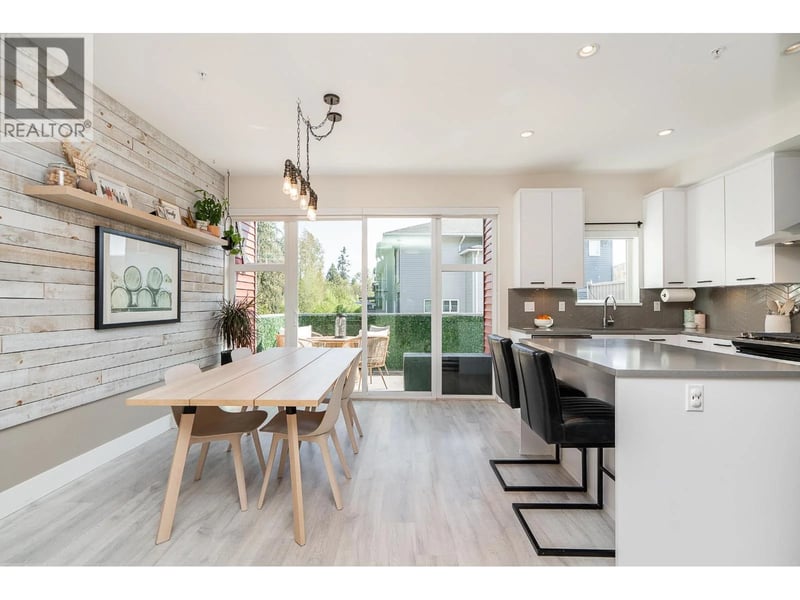#6 24076 112 Avenue, Maple Ridge, British Columbia, V2W0K2, Maple Ridge, British Columbia — photo 1 of 5
