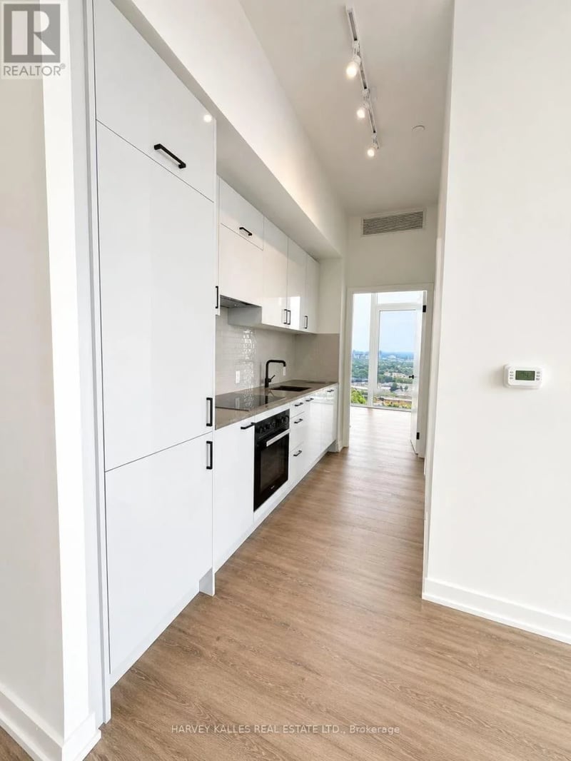 #3405 5 Quarrington Lane, Toronto (Banbury-Don Mills), Ontario, M3C0S5, Toronto (Banbury-Don Mills), Ontario — photo 1 of 5