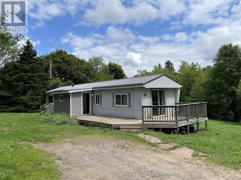 311 Truro Heights Road, Truro Heights, Nova Scotia, B6L1X7, Truro Heights, Nova Scotia — photo 1 of 5