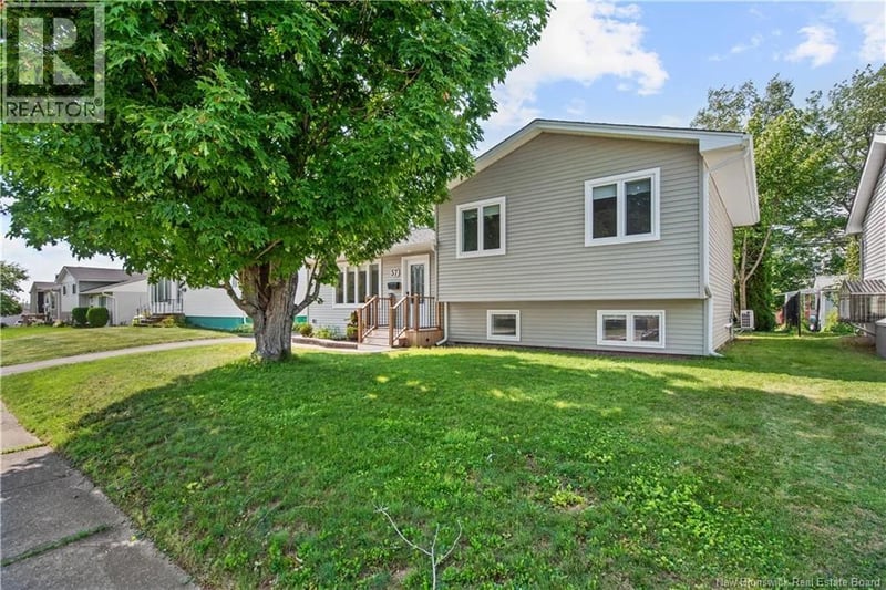 57 Upland Road, Moncton, New Brunswick, E1G1K4, Moncton, New Brunswick — photo 1 of 5