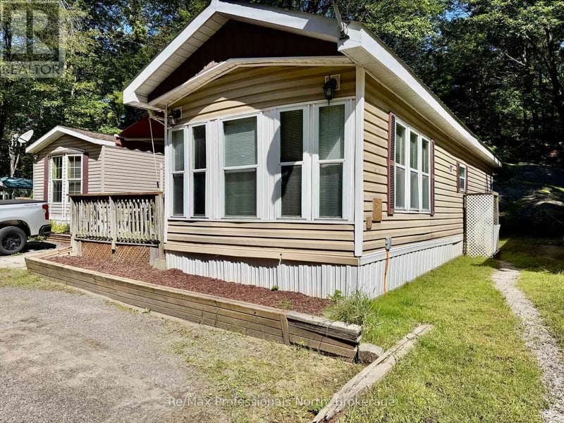 #2 1007 RACOON Road, Gravenhurst (Morrison), Ontario, P1P0C2, Gravenhurst (Morrison), Ontario — photo 1 of 5