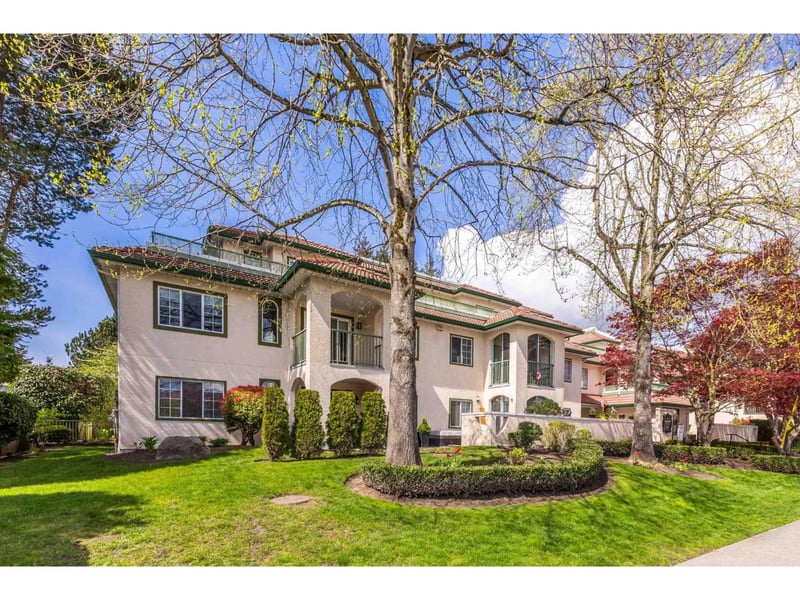 #206 1447 BEST Street, White Rock, British Columbia, V4B4E5, White Rock, British Columbia — photo 1 of 5