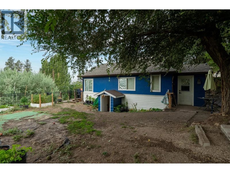 1350 Bentien Road, Kelowna, British Columbia, V1X7K3, Kelowna, British Columbia — photo 1 of 5