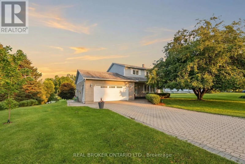 10532 Main Street, North Dundas, Ontario, K0E1W0, North Dundas, Ontario — photo 1 of 5