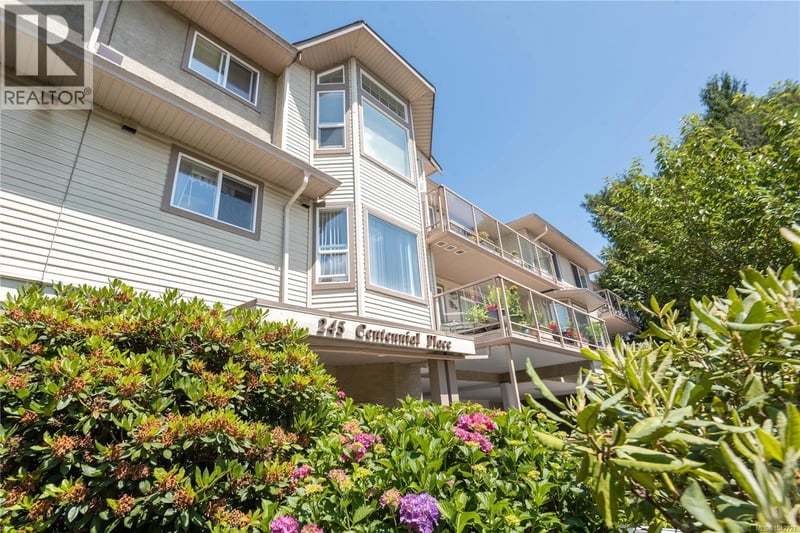 #302 245 First Street, Duncan, British Columbia, V9L1R3, Duncan, British Columbia — photo 1 of 5