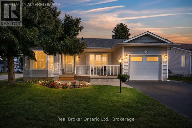 10 Niagara Trail, Clarington (Newcastle), Ontario, L1B1A2, Clarington (Newcastle), Ontario — photo 1 of 5
