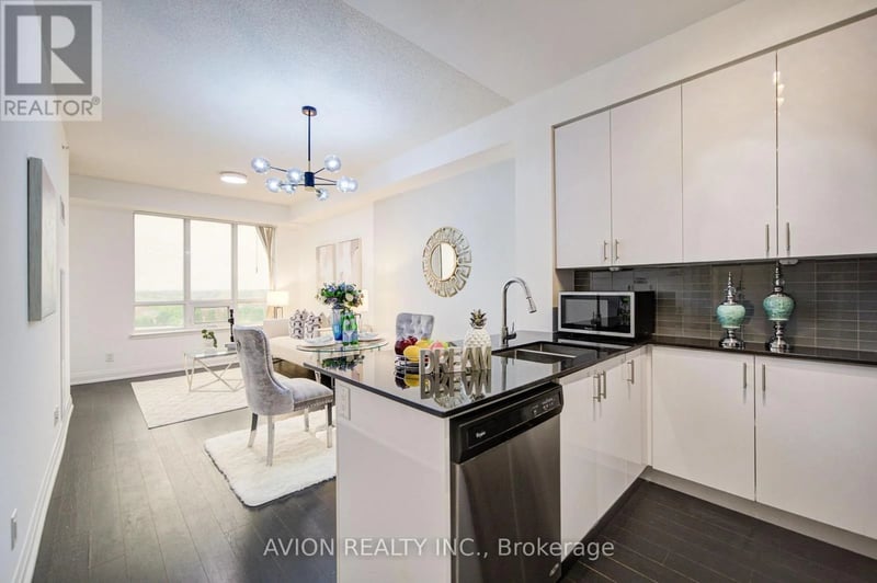 #907 9582 Markham Road, Markham (Wismer), Ontario, L6E0T4, Markham (Wismer), Ontario — photo 1 of 5