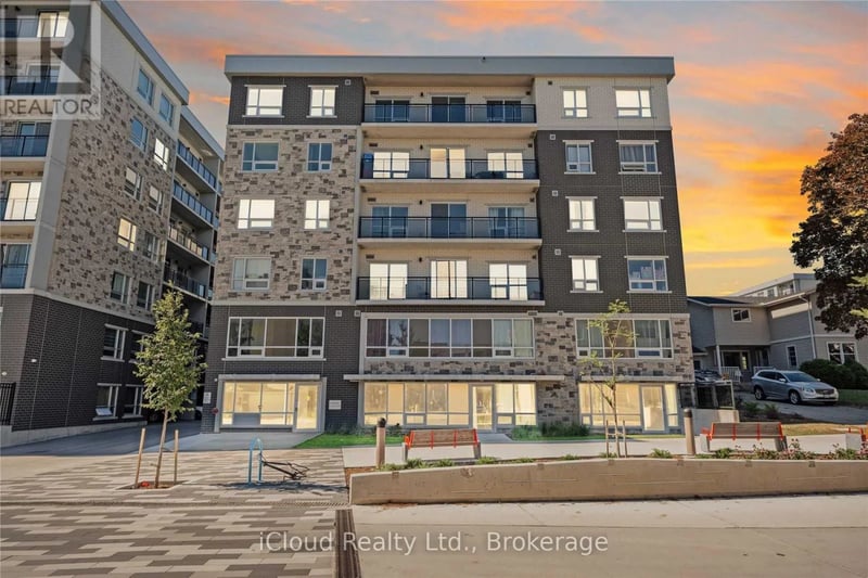 #A207 275 Larch Street, Waterloo, Ontario, N2L3R2, Waterloo, Ontario — photo 1 of 5