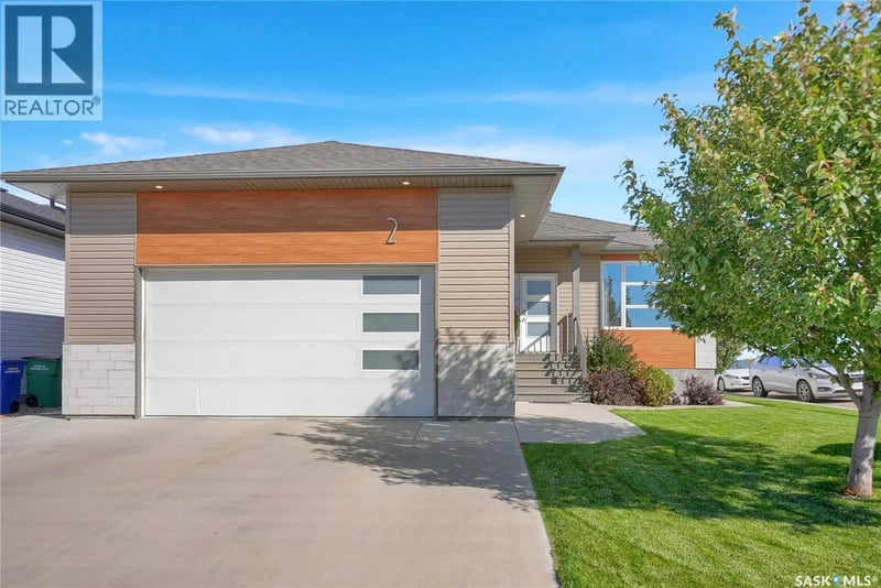 2 Broda TERRACE, Moose Jaw, Saskatchewan, S6J0E1, Moose Jaw, Saskatchewan — photo 1 of 5