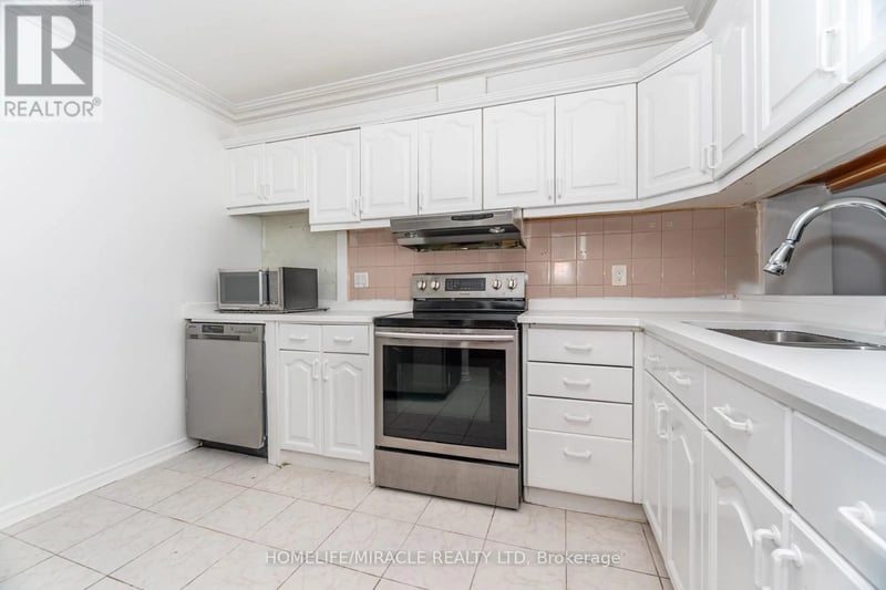 #208 236 Albion Road, Toronto (Elms-Old Rexdale), Ontario, M9W6A6, Toronto (Elms-Old Rexdale), Ontario — photo 1 of 5