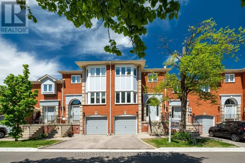 #35 80 McCallum Drive, Richmond Hill (North Richvale), Ontario, L4C9X5, Richmond Hill (North Richvale), Ontario — photo 1 of 5