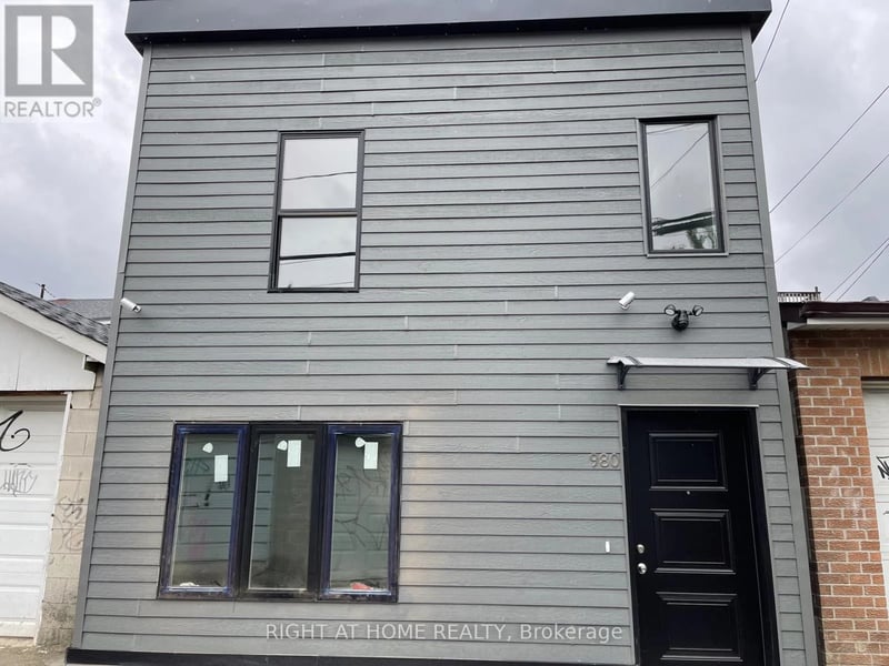 980 Ossington Avenue, Toronto (Dovercourt-Wallace Emerson-Junction), Ontario, M6G3V7, Toronto (Dovercourt-Wallace Emerson-Junction), Ontario — photo 1 of 5
