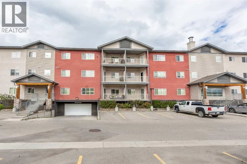 109 Seabolt Drive, Hinton, Alberta, T7V1K2, Hinton, Alberta — photo 1 of 5