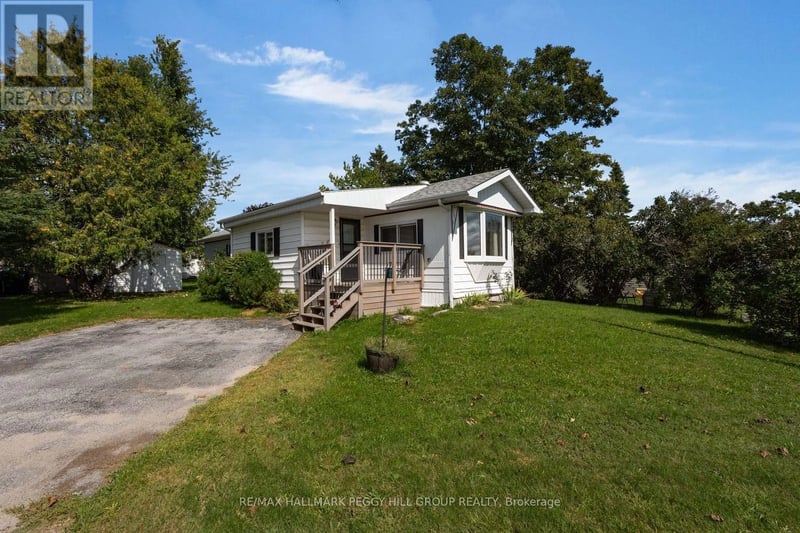 17 Balantrae Drive, Oro-Medonte, Ontario, L3V0P9, Oro-Medonte, Ontario — photo 1 of 5