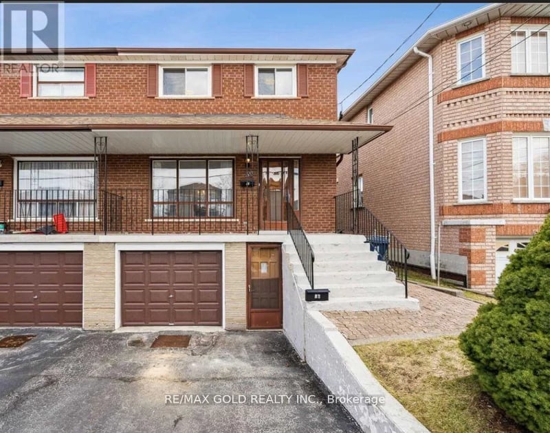 39 Magnolia Avenue, Toronto (Kennedy Park), Ontario, M1K3K3, Toronto (Kennedy Park), Ontario — photo 1 of 5