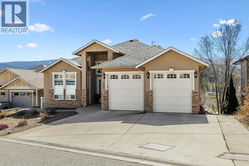 1285 Tanemura Crescent, Kelowna, British Columbia, V1P1R5, Kelowna, British Columbia — photo 1 of 5