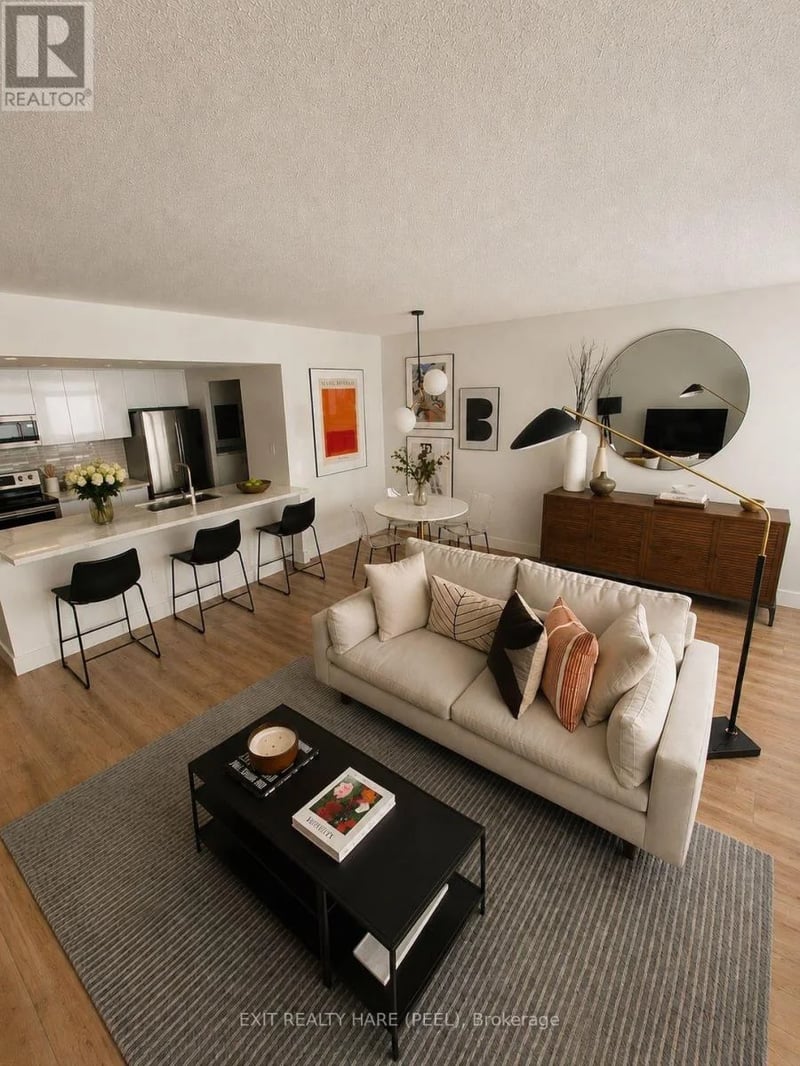 #133 8351 Mclaughlin Road South, Brampton (Brampton South), Ontario, L6Y4H8, Brampton (Brampton South), Ontario — photo 1 of 5