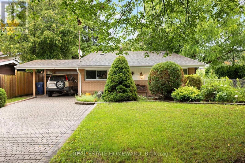 23 Norbury Crescent, Toronto (Bendale), Ontario, M1P3J7, Toronto (Bendale), Ontario — photo 1 of 5