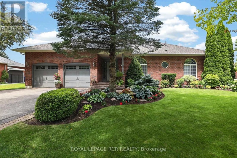14 Tranmer Road, Whitchurch-Stouffville (Ballantrae), Ontario, L4A3J1, Whitchurch-Stouffville (Ballantrae), Ontario — photo 1 of 5