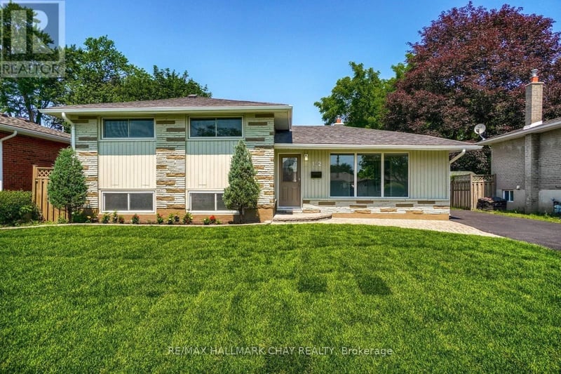 #Main 152 Rose Street, Barrie (Wellington), Ontario, L4M2T7, Barrie (Wellington), Ontario — photo 1 of 5