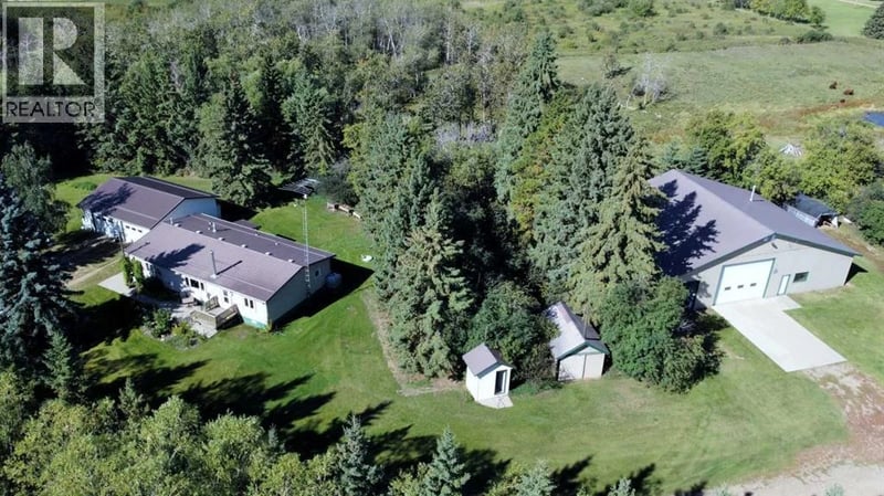 430021 Range Road 232, Rural Ponoka County, Alberta, T4J1R1, Rural Ponoka County, Alberta — photo 1 of 5