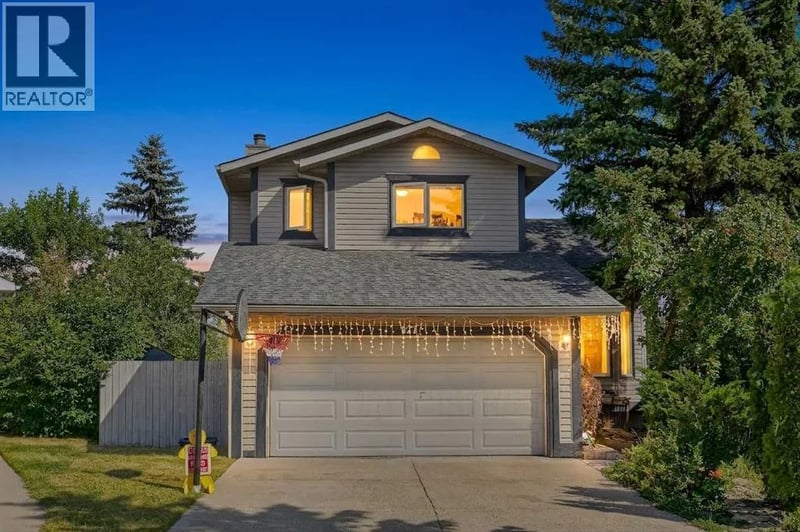 627 Macewan Valley Road Northwest, Calgary, Alberta, T3K3T3, Calgary, Alberta — photo 1 of 5