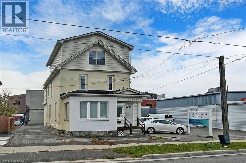 15 COLBORNE Street East, Oshawa, Ontario, L1G1M1, Oshawa, Ontario — photo 1 of 5