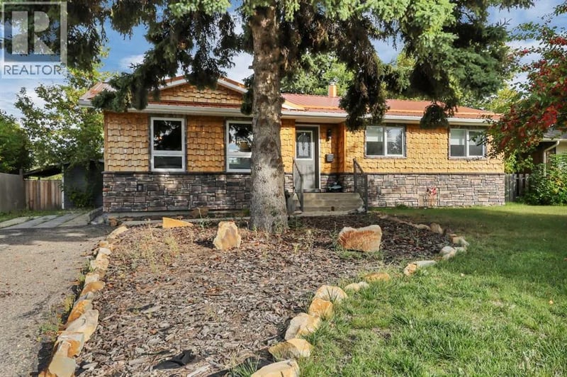 70 Sherwood Crescent, Red Deer, Alberta, T4N0A6, Red Deer, Alberta — photo 1 of 5