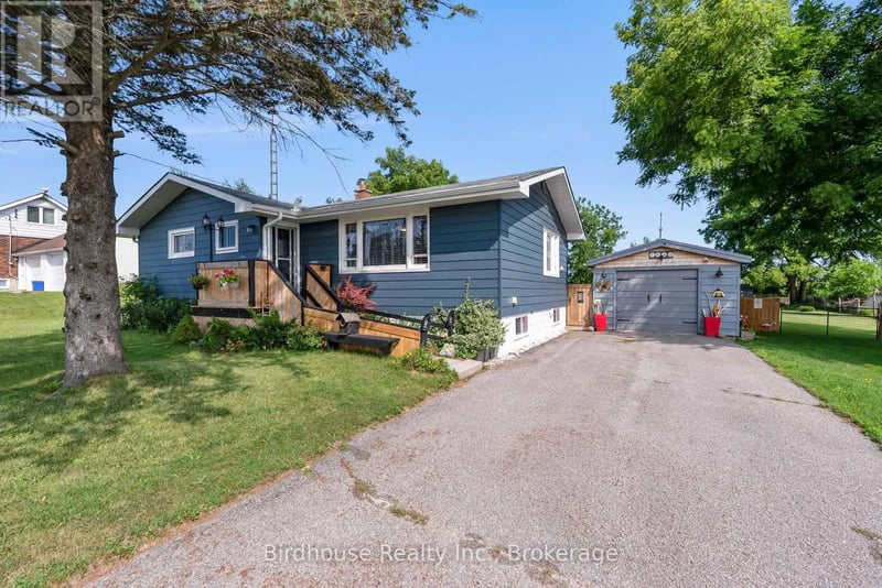 1499 Highway 7, Kawartha Lakes (Oakwood), Ontario, K0M2M0, Kawartha Lakes (Oakwood), Ontario — photo 1 of 5