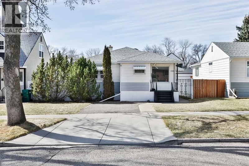 722 20 Street South, Lethbridge, Alberta, T1J3J4, Lethbridge, Alberta — photo 1 of 5
