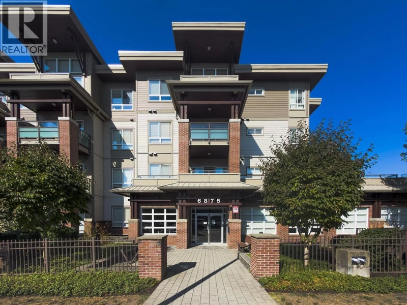 #305 6875 DUNBLANE Avenue, Burnaby, British Columbia, V5J0G6, Burnaby, British Columbia — photo 1 of 5