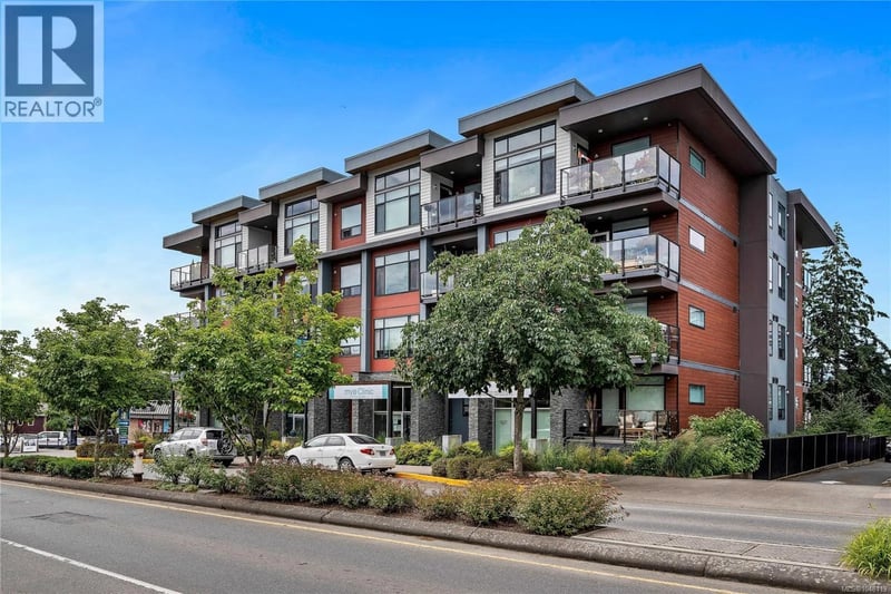 #201 7162 West Saanich Road, Central Saanich, British Columbia, V8M1P6, Central Saanich, British Columbia — photo 1 of 5