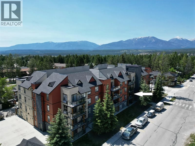 #205 4874 STANLEY Street, Radium Hot Springs, British Columbia, V0A1M0, Radium Hot Springs, British Columbia — photo 1 of 5