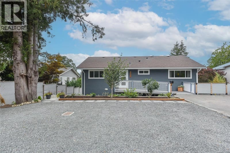 4659 McQuillan Road, Courtenay, British Columbia, V9N3T6, Courtenay, British Columbia — photo 1 of 5