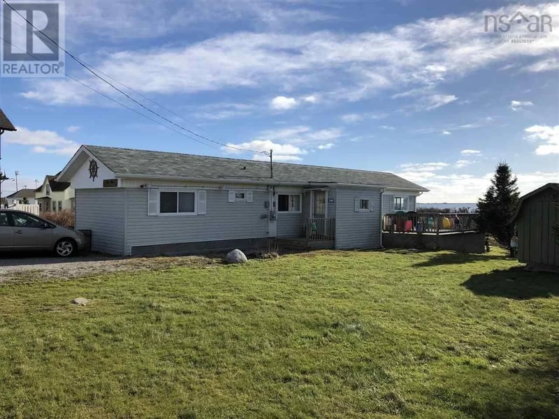 2588 Main Street, Clark's Harbour, Nova Scotia, B0W1P0, Clark's Harbour, Nova Scotia — photo 1 of 5