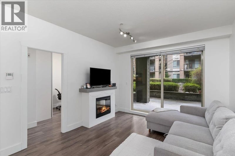 #112 7478 BYRNEPARK Walk, Burnaby, British Columbia, V3N0B5, Burnaby, British Columbia — photo 1 of 5